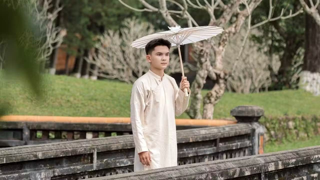 Phòng của Anh Năm - Anh Năm